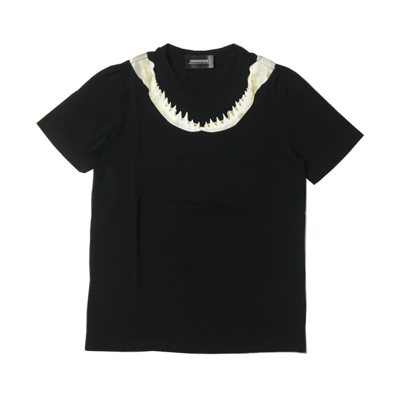 黒ファッション 鮫の歯デザイン襟元個性派半袖Tシャツ